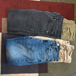 4 pairs Levi’s jeans 30-32x30-33
